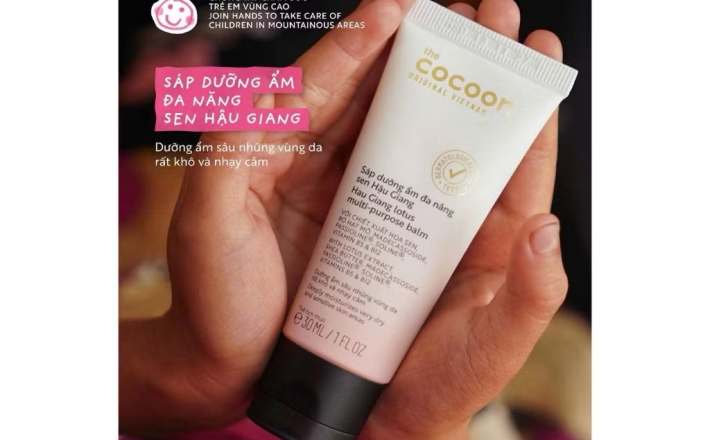 ￼Sáp dưỡng ẩm đa năng sen Hậu Giang Cocoon 30ml 