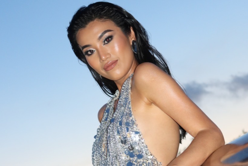 Tại sao một nàng US-UK lại được mời đến bữa tiệc đậm chất K-Beauty? 