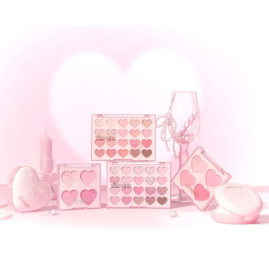 Phấn má hồng 4 ô dasique Blending Mood Cheek Blush | Sweet Heart Collection